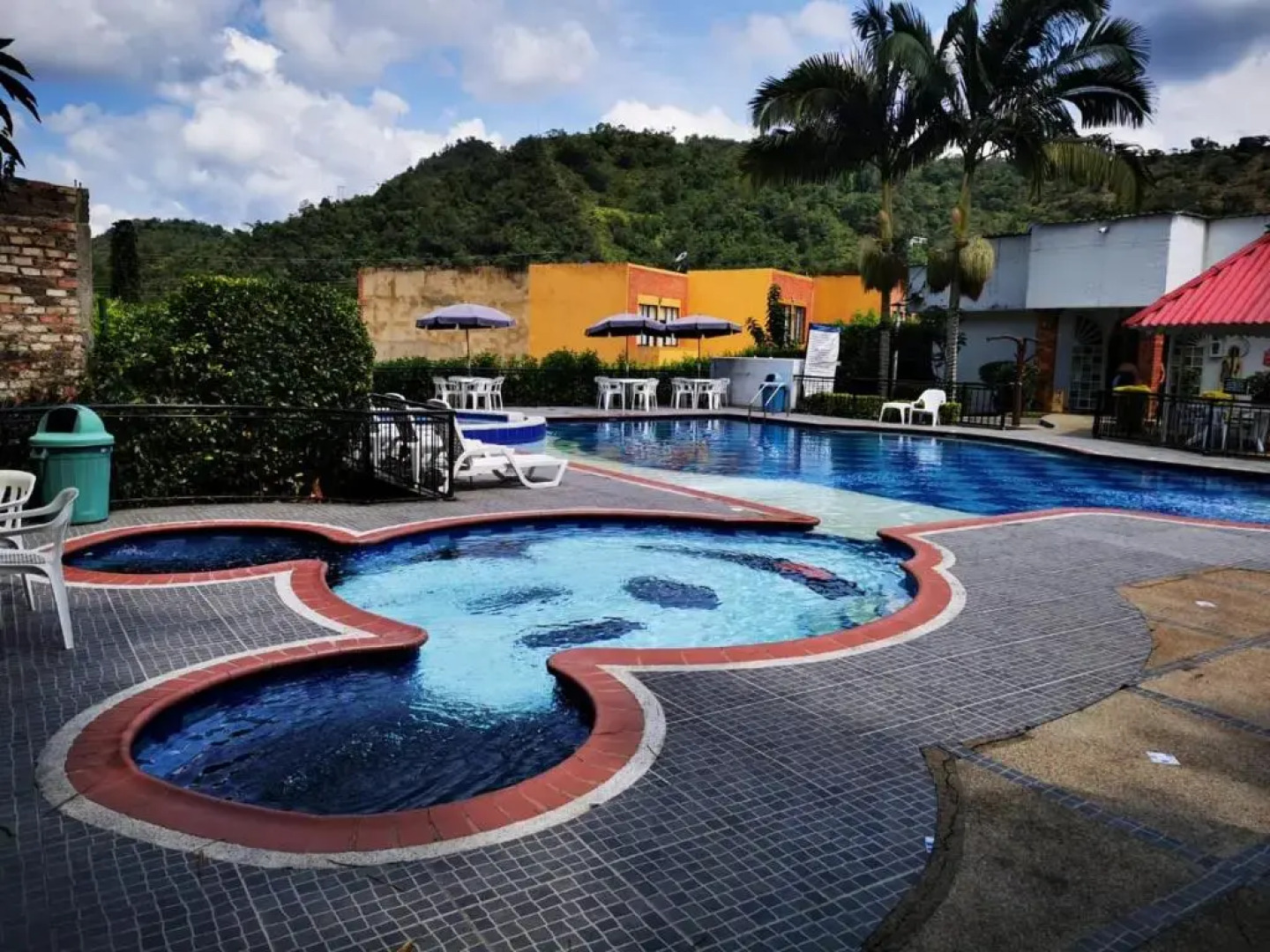 Hotel Campestre la Vega Inn