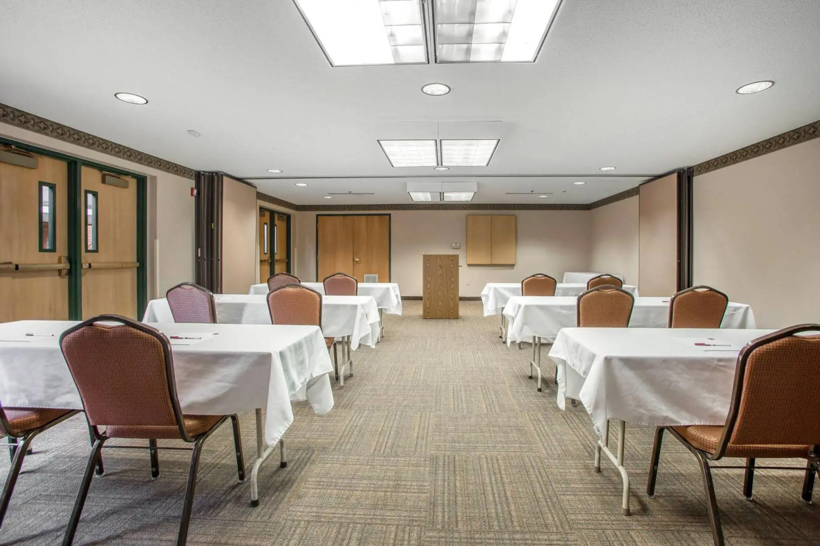 Holiday Inn Express & Suites Hayward by IHG
