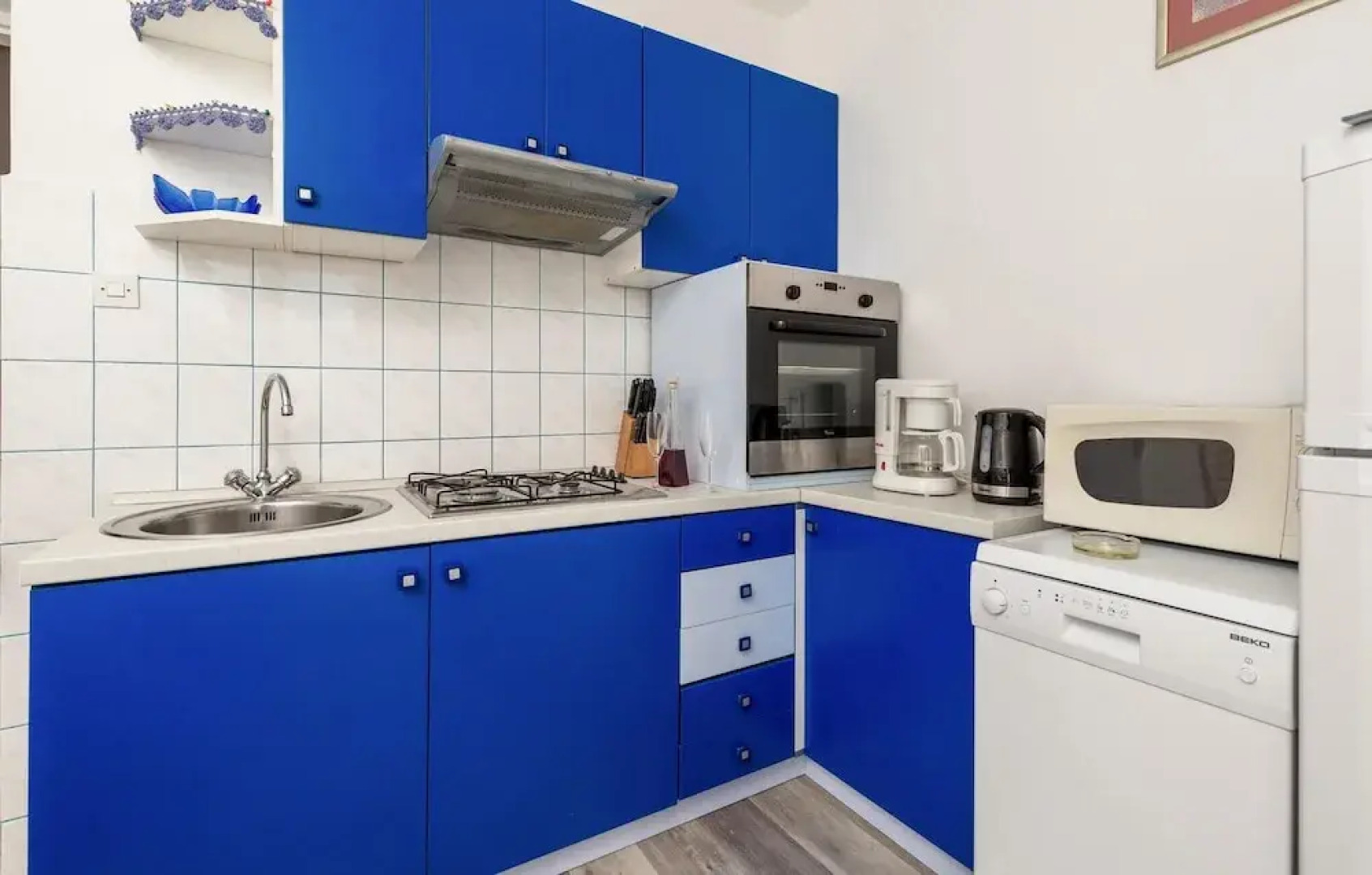 Stunning Apartment in Supetarska Draga With Sauna, Wifi and 2 Bedrooms