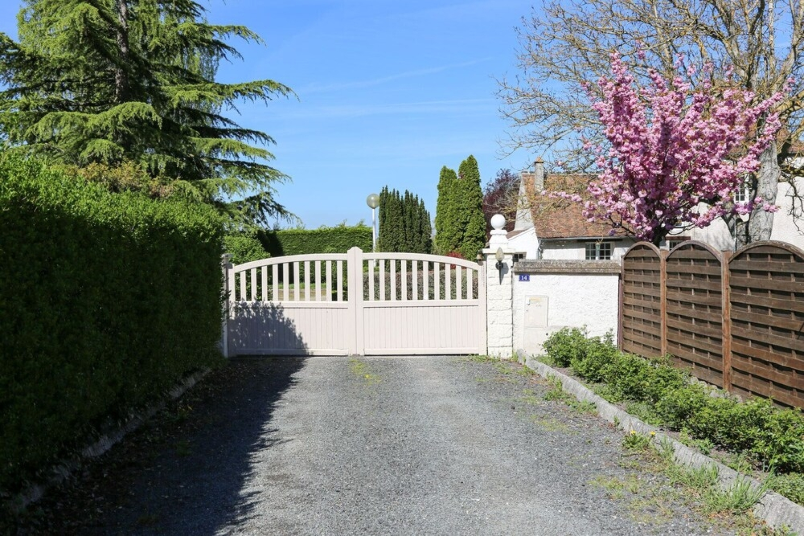 Le Relais D'eugénie: Maison D'hôtes en Forêt D'orléans