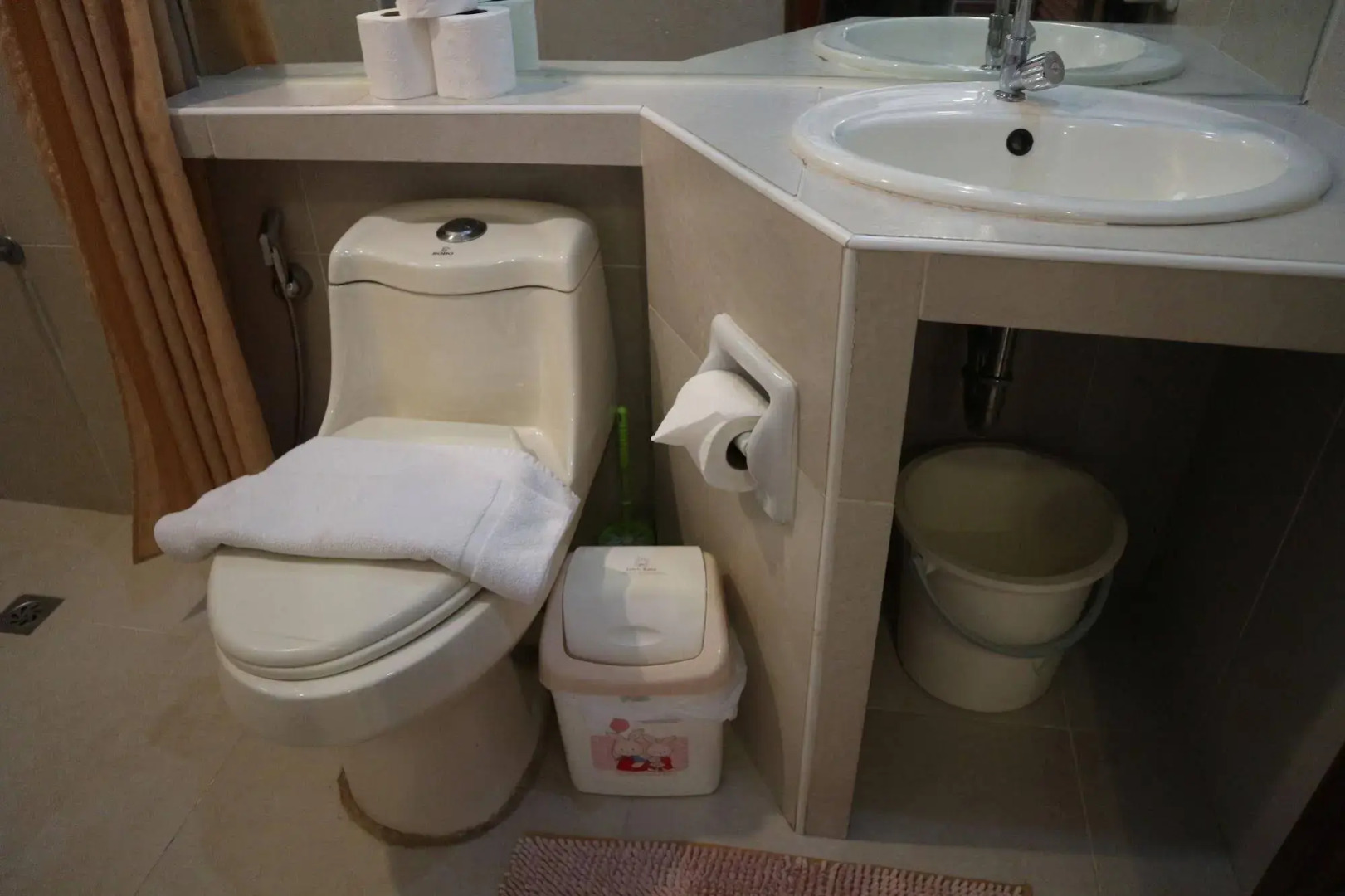 Nigi Nigi Too Beach Resort