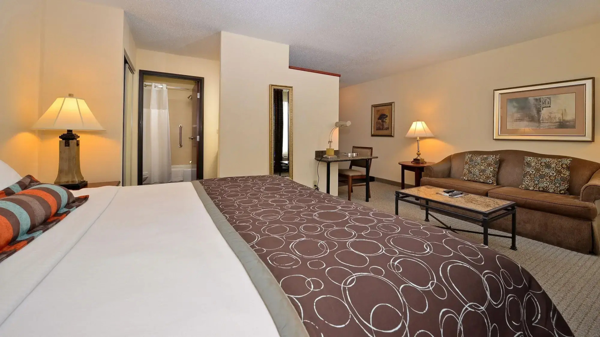 Staybridge Suites West Des Moines by IHG