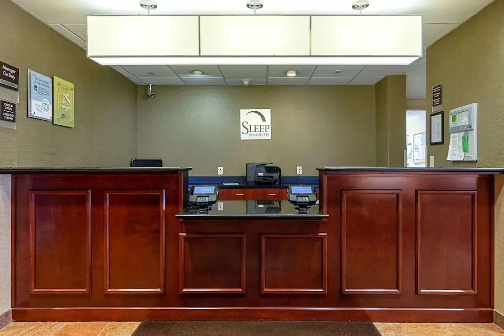 Sleep Inn & Suites