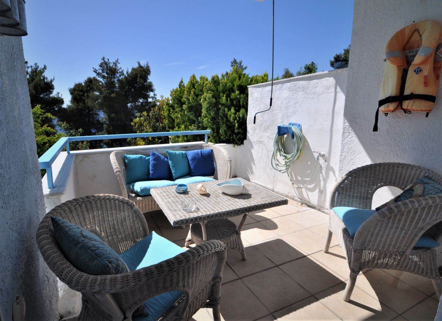 Zennova #15 Naftilos Family Summer House