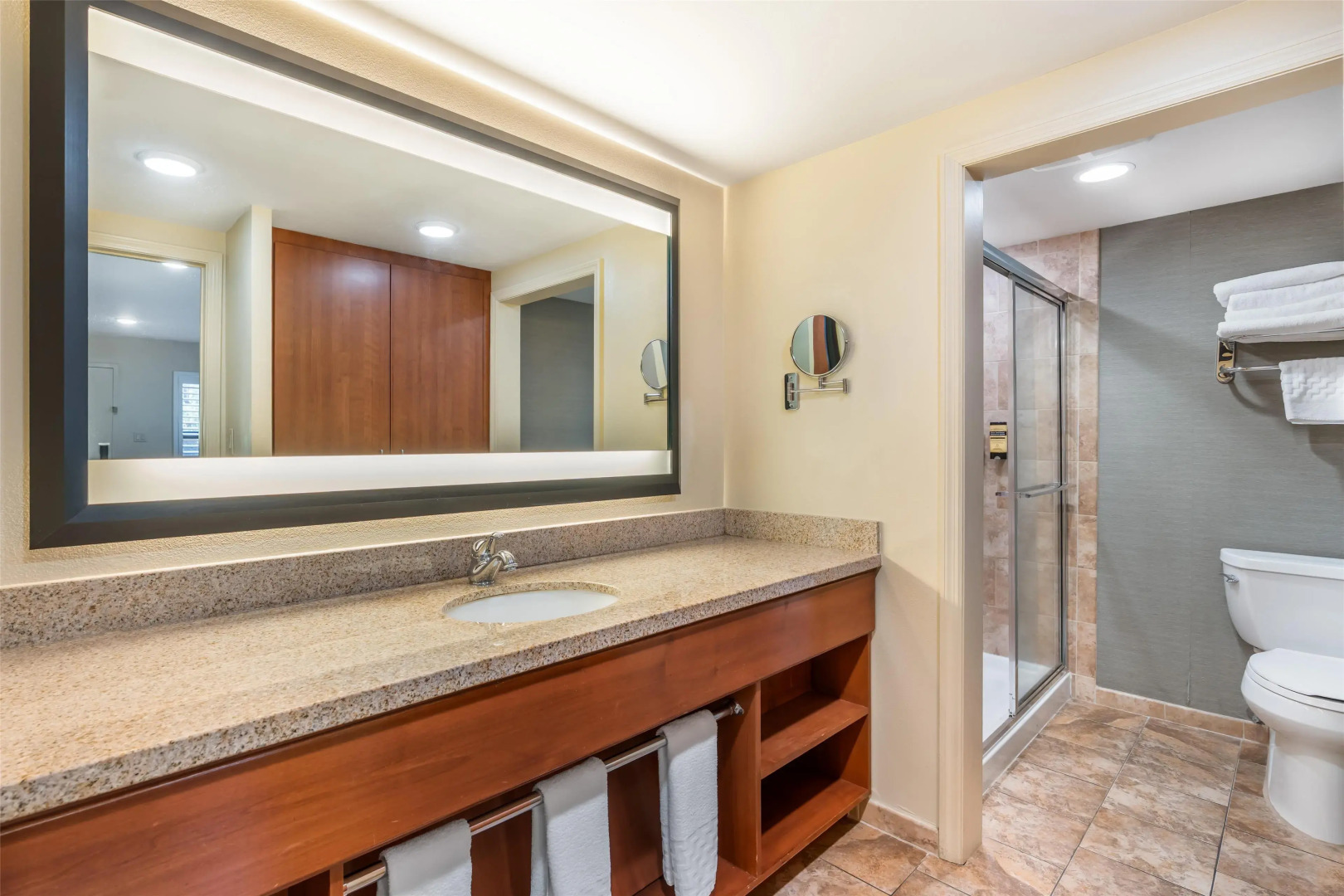 Best Western Plus Clocktower Inn