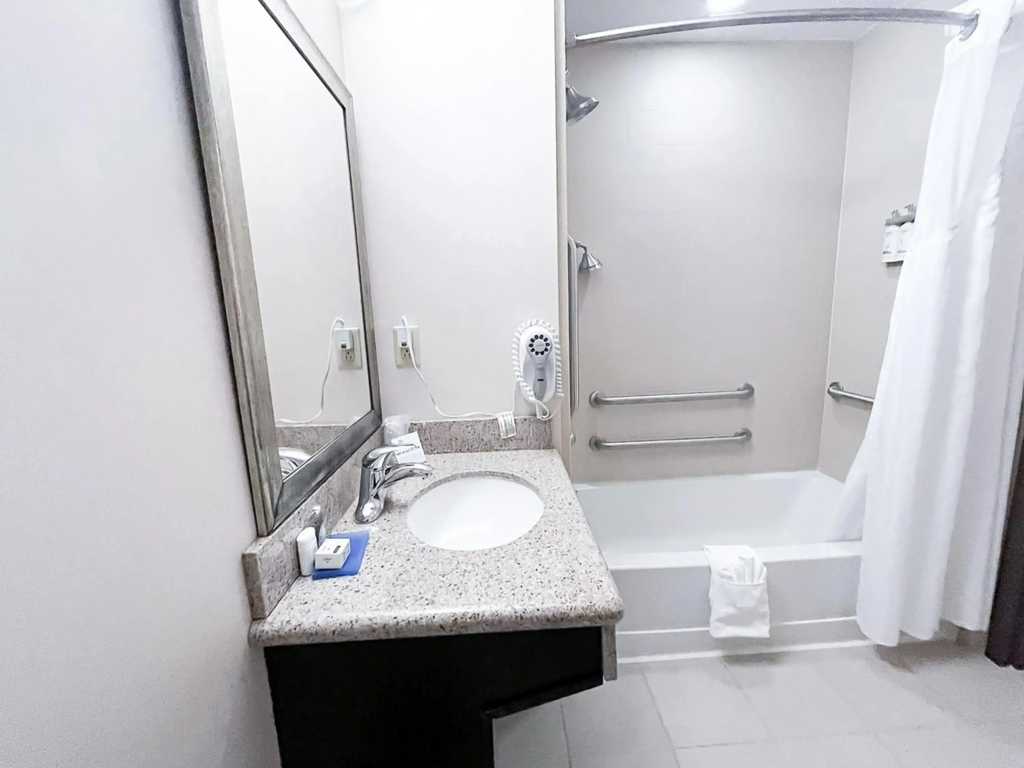 Holiday Inn Express & Suites Morton - Peoria Area by IHG