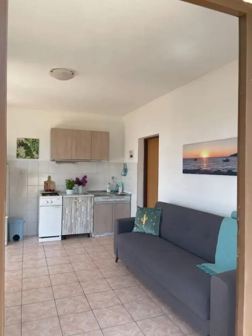 Ivan - 60m From the sea - A2