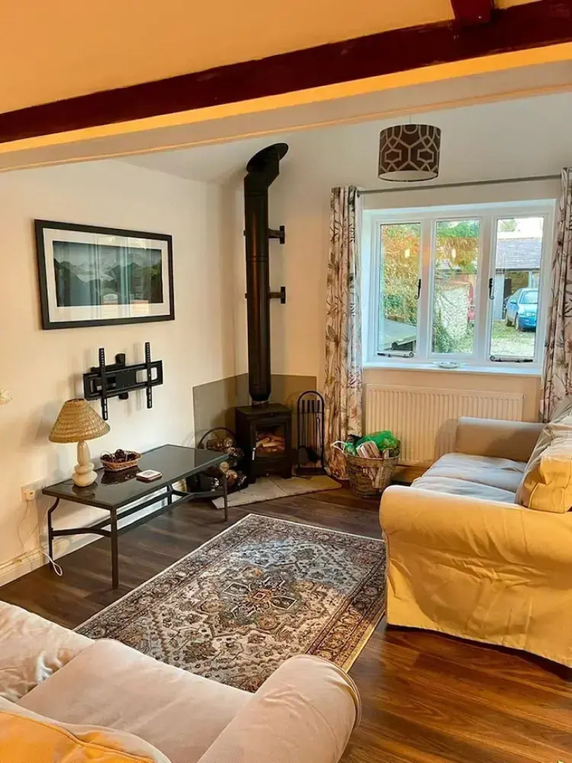 Charming 2-bed Lodge in Dorchester
