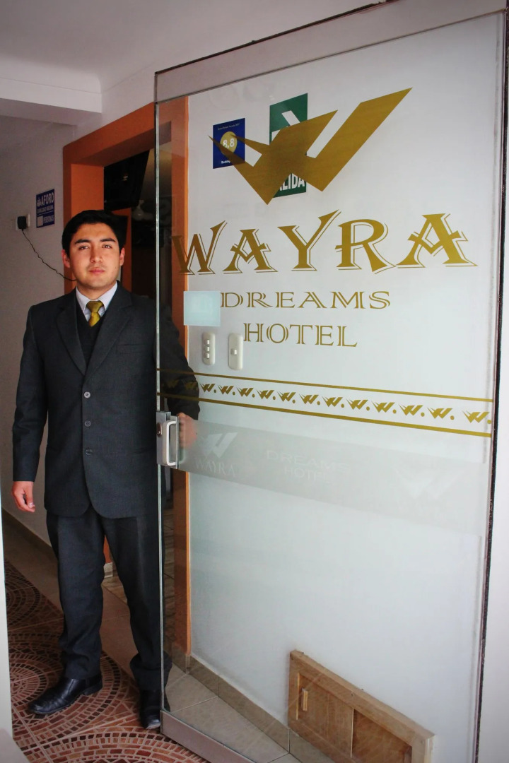 Wayra Dreams Hotel