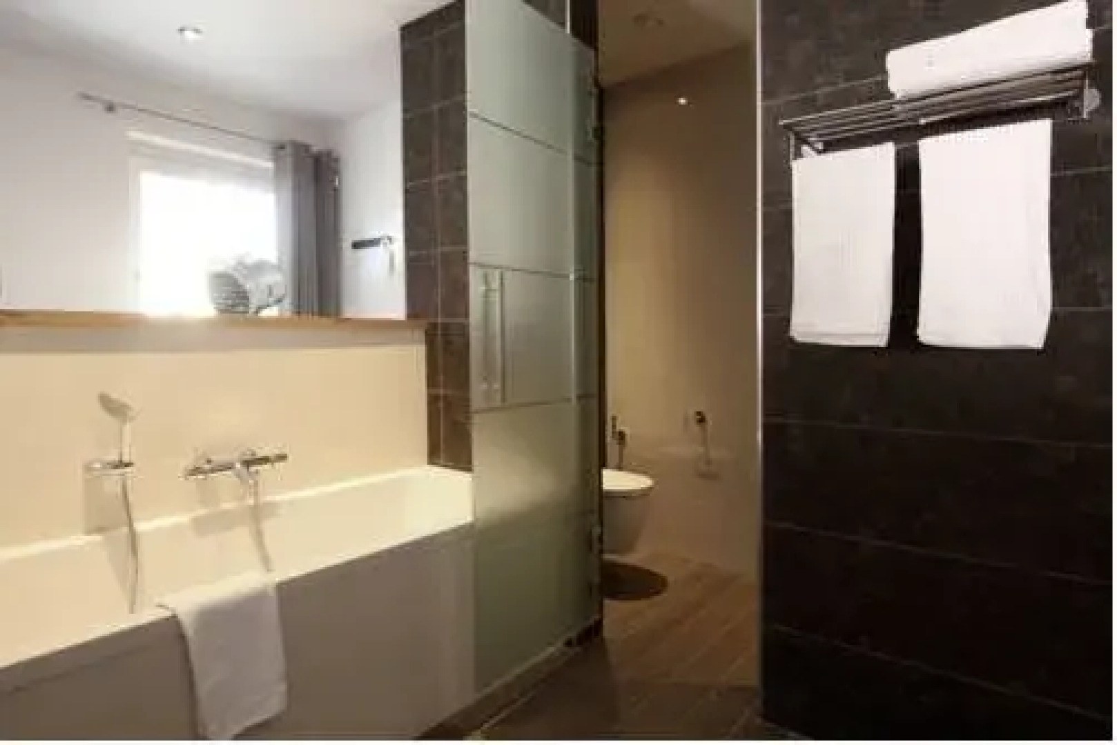 Bed & Breakfast 4 Seasons