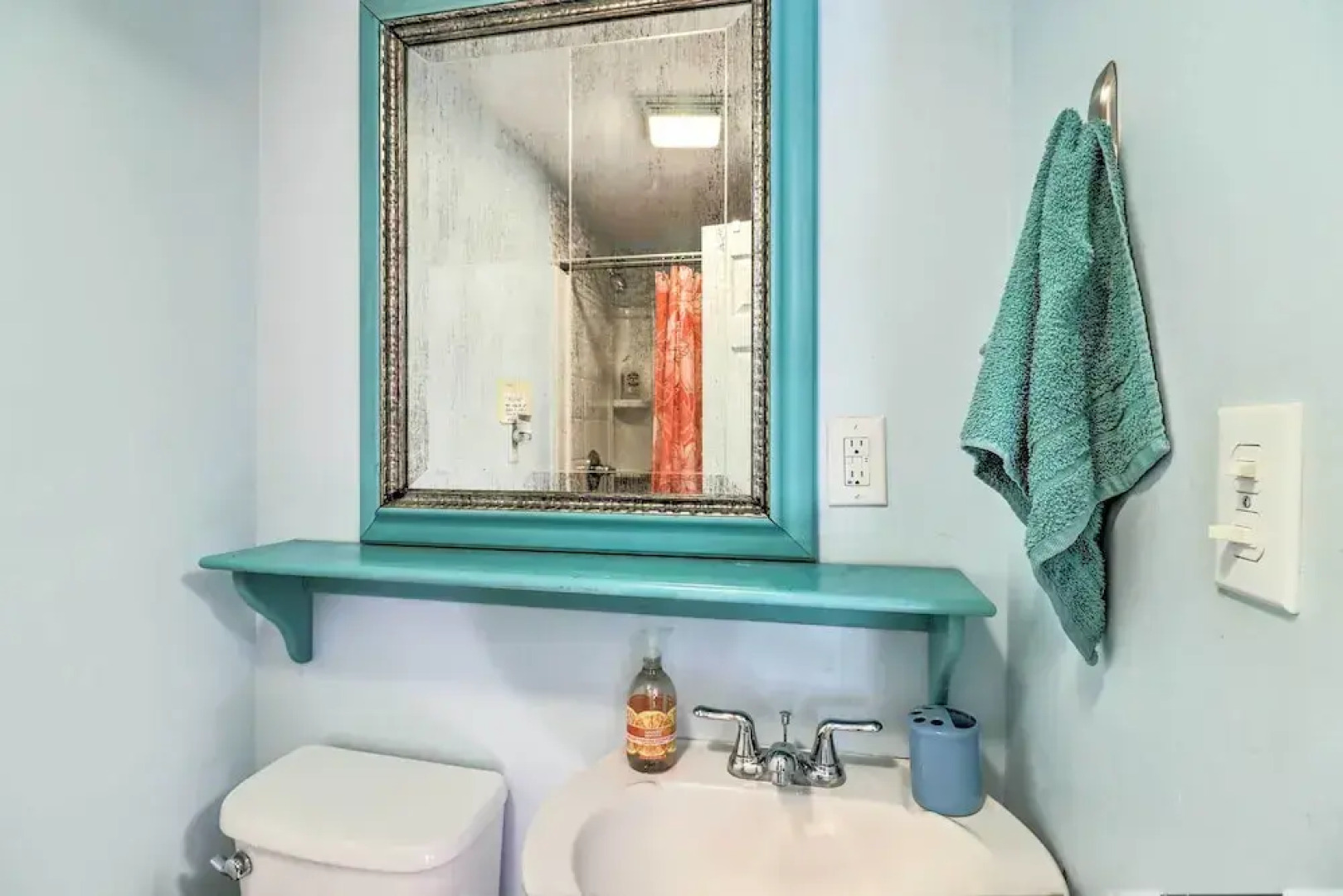 Unique & Cozy Arden Cabin, 6 Mi to Blue Ridge Pkwy