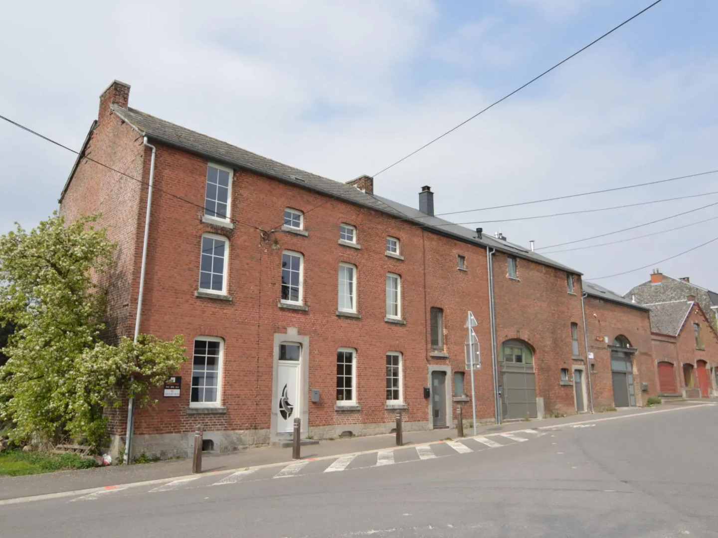 Cosy cottage in Clavier Station with infrared sauna