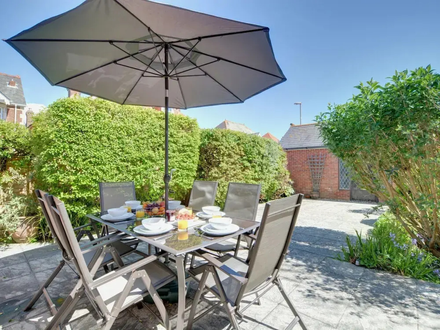 Chic Holiday Home in Swanage With Garden