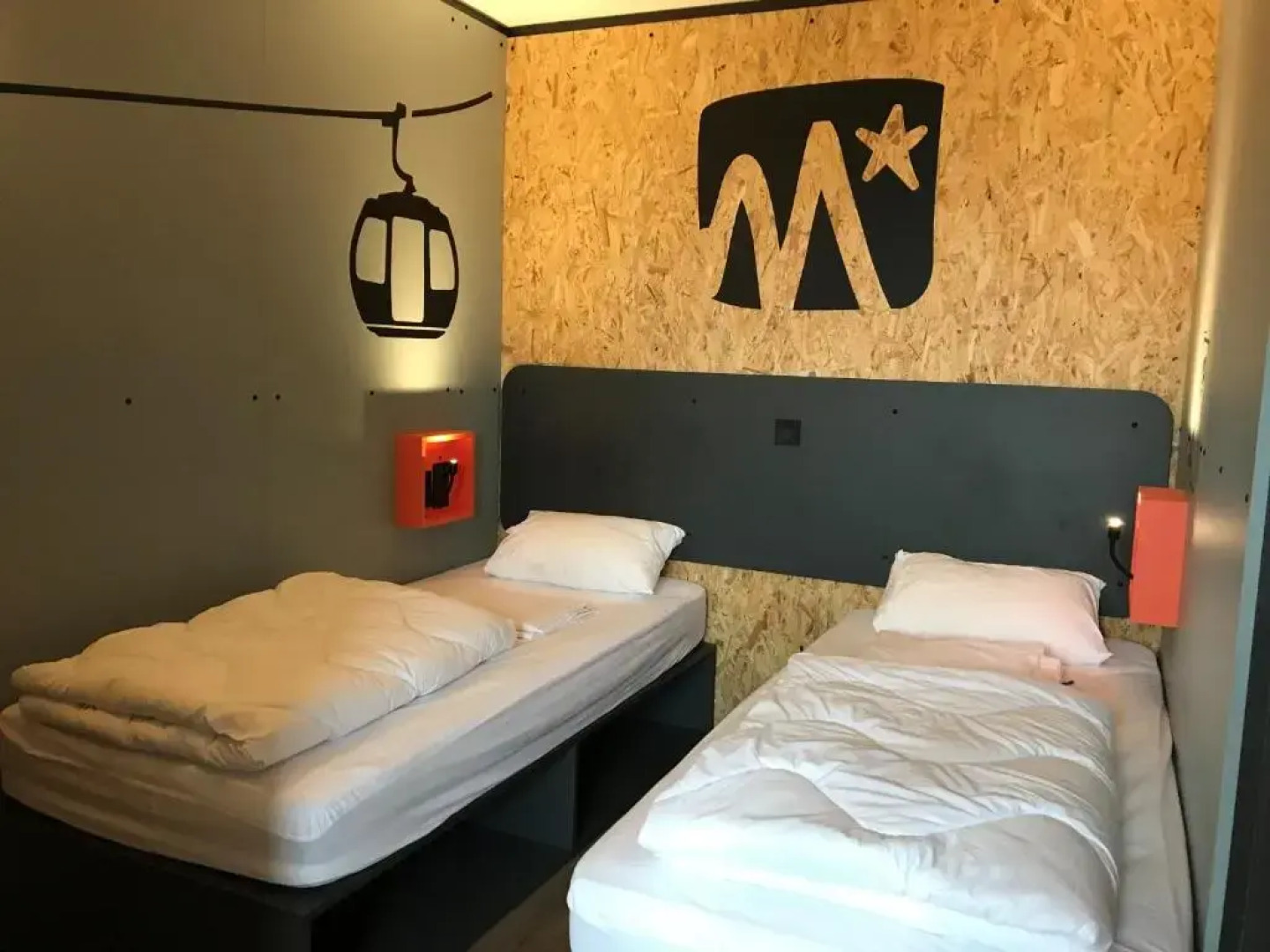 Moontain Hostel