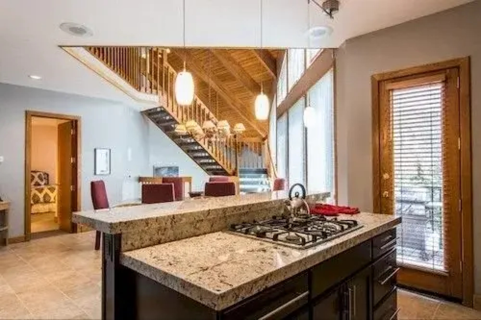 Pinnacle by Lespri Management