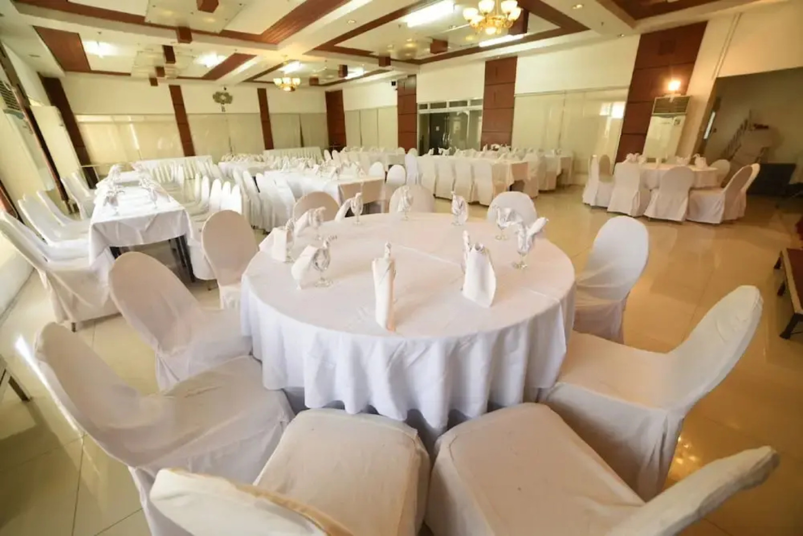 Marcian Business Hotel