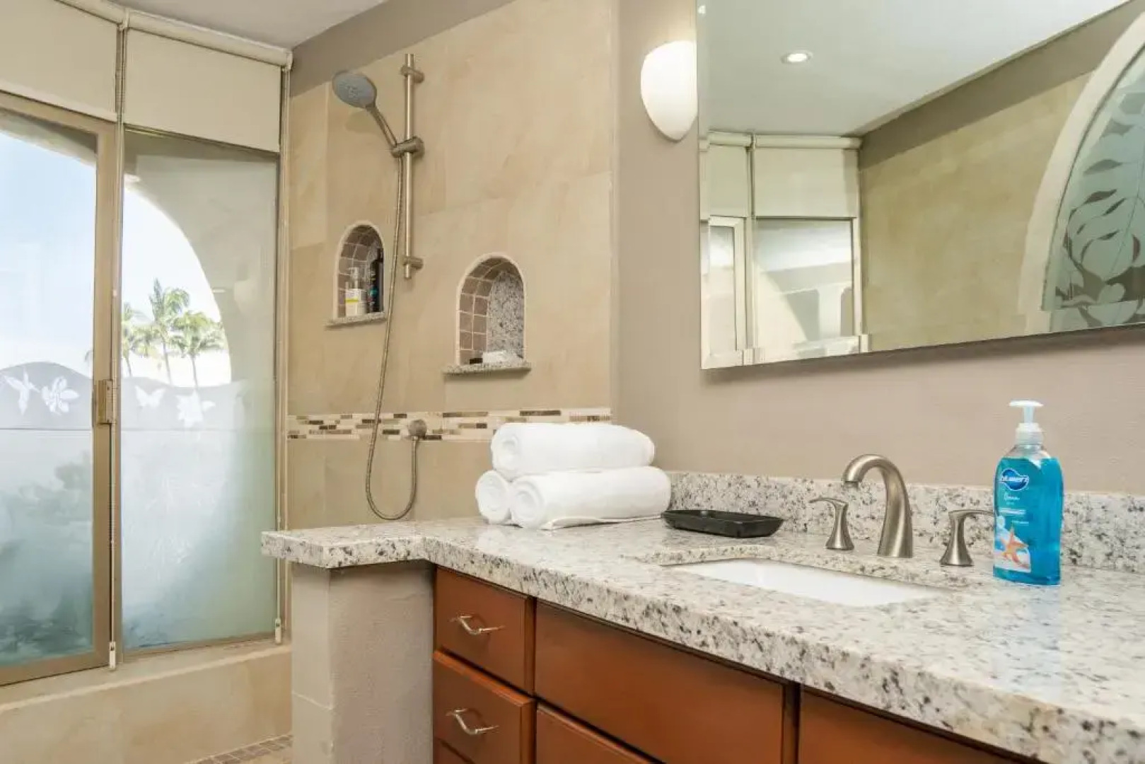 Ocean Front Condo with Pool Sleeps 7 Adults-Quinta del Mar 203