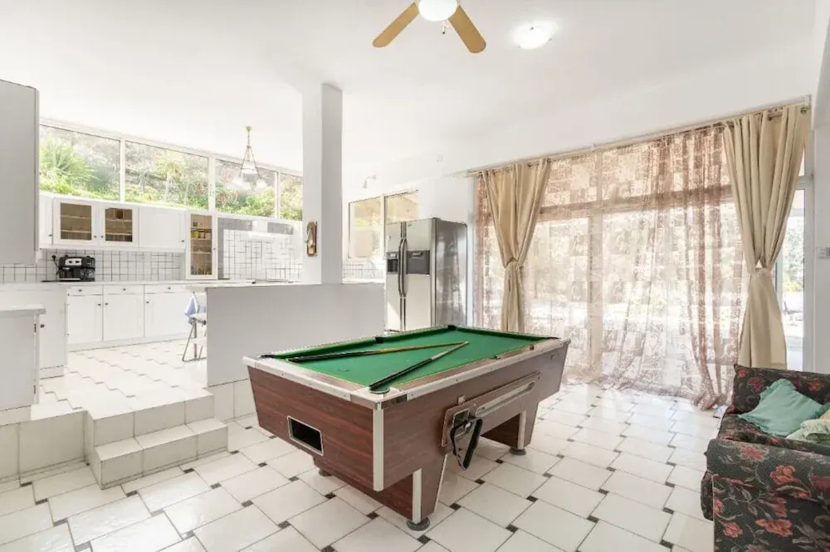 Artemis Villa near Athens airport