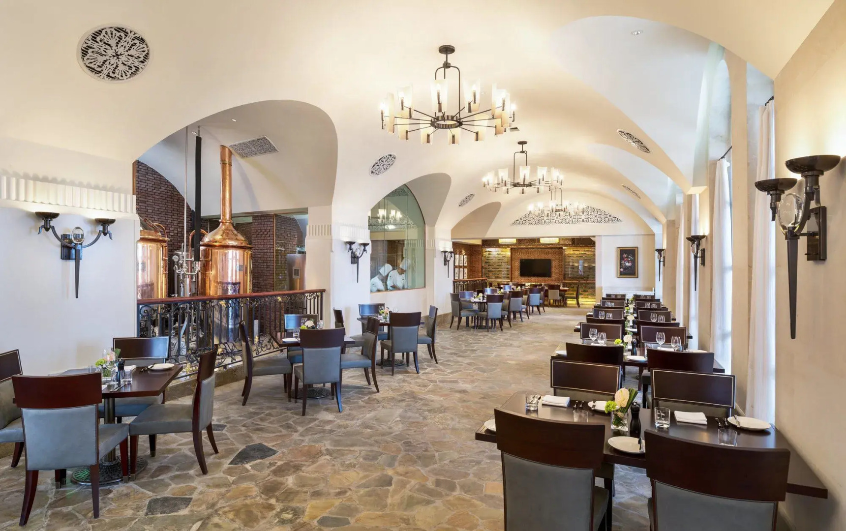 The Castle Hotel, a Luxury Collection Hotel, Dalian