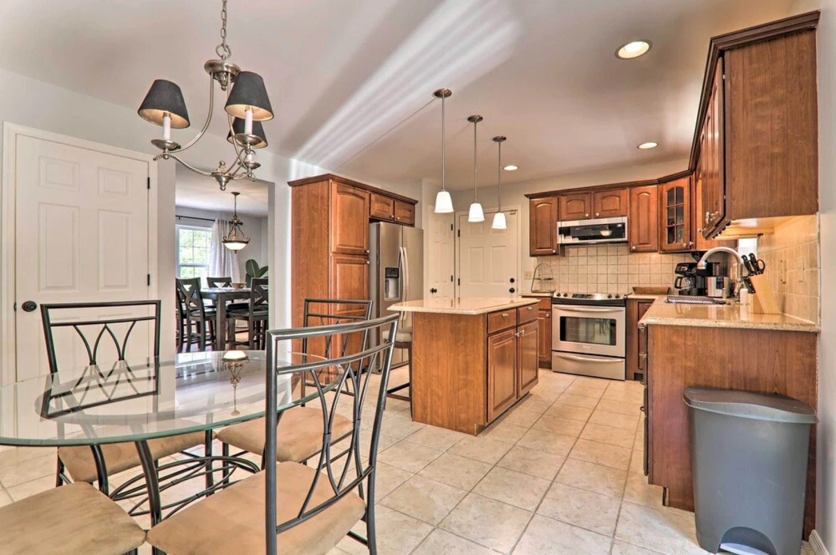 East Stroudsburg Hideaway w/ 2 Community Pools!