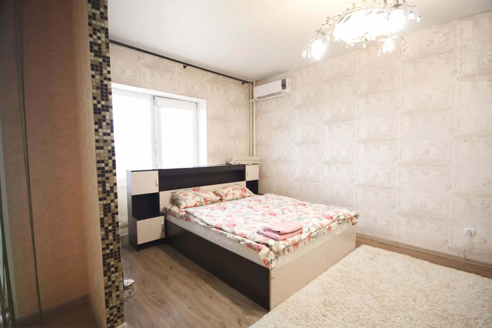 Pryanik Apartments (Пряник Апартментс) на улице Михеева 29