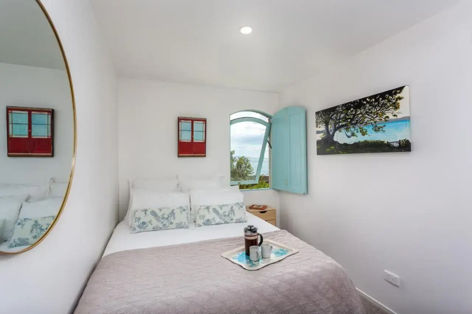 Naxos - Med style castle, ocean views from every room!