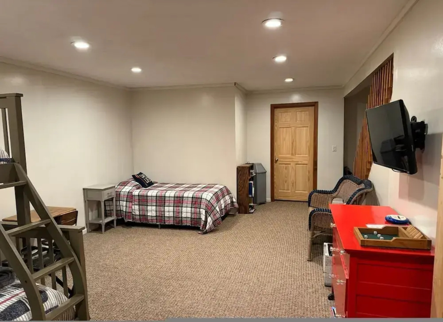 Lakeside Getaway pet Friendly