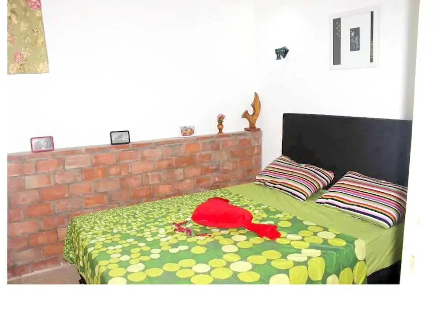 Studio in Erriadh, With Wonderful sea View, Enclosed Garden and Wifi -