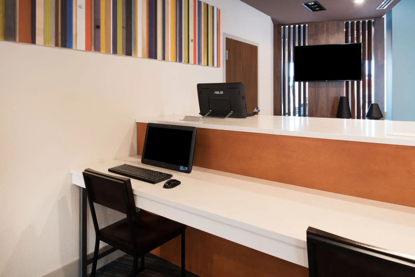 Holiday Inn Express & Suites Kingdom City by IHG