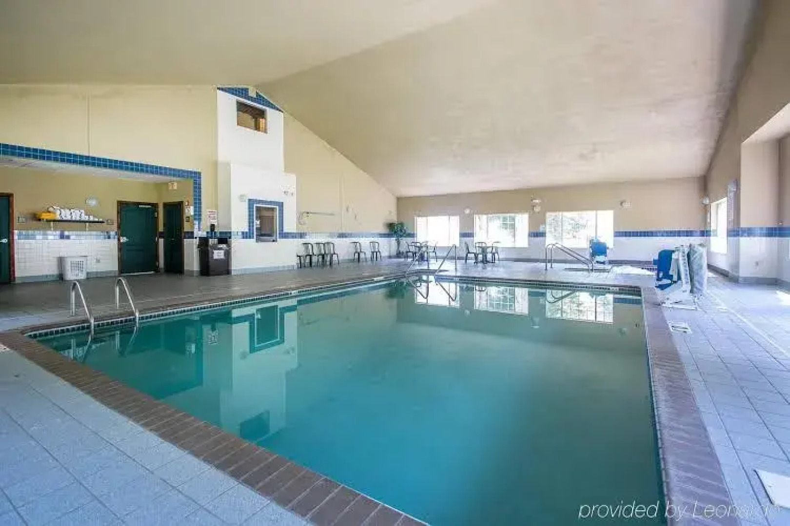 Country Inn & Suites By Carlson East Troy