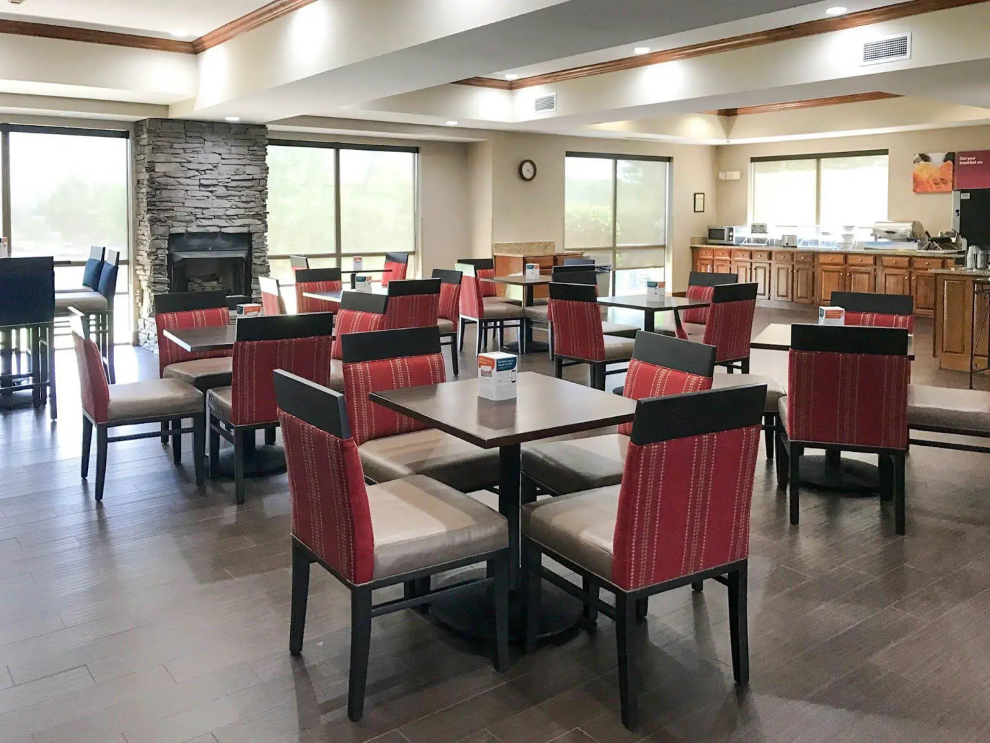 Comfort Suites Johnson City near University