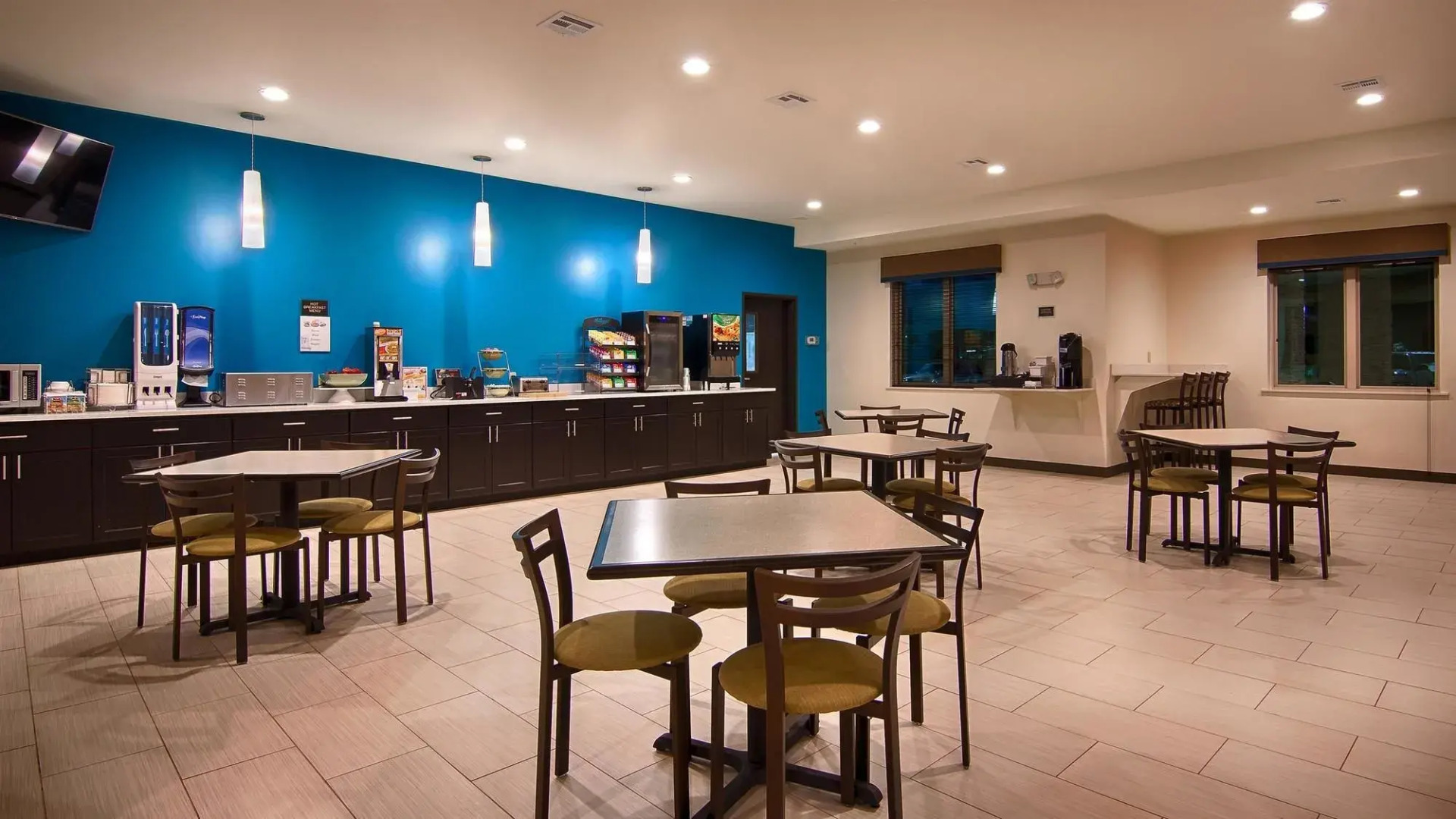 Best Western Lindsay Inn & Suites