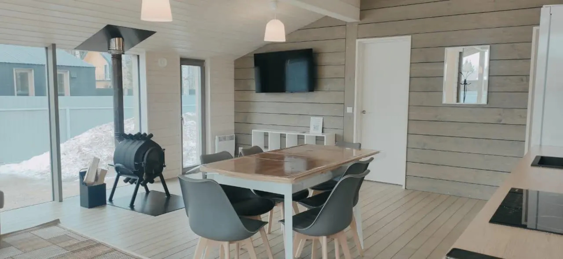 Уютный дом с печь-камином