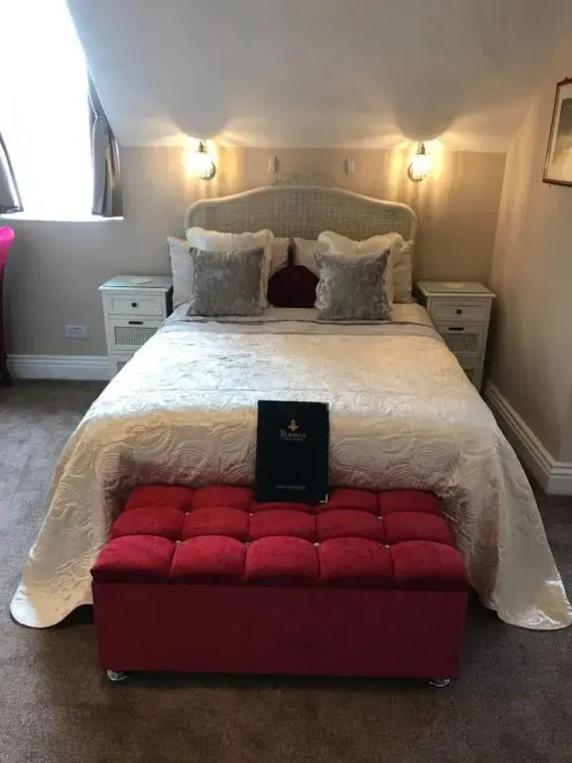 Glendale Guest House