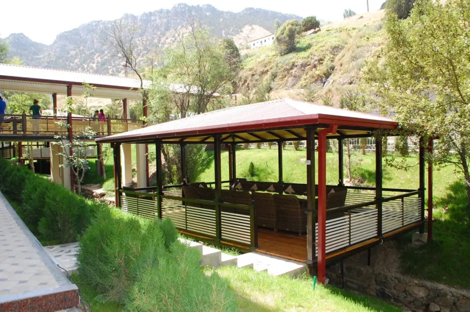 Эверест Плаза