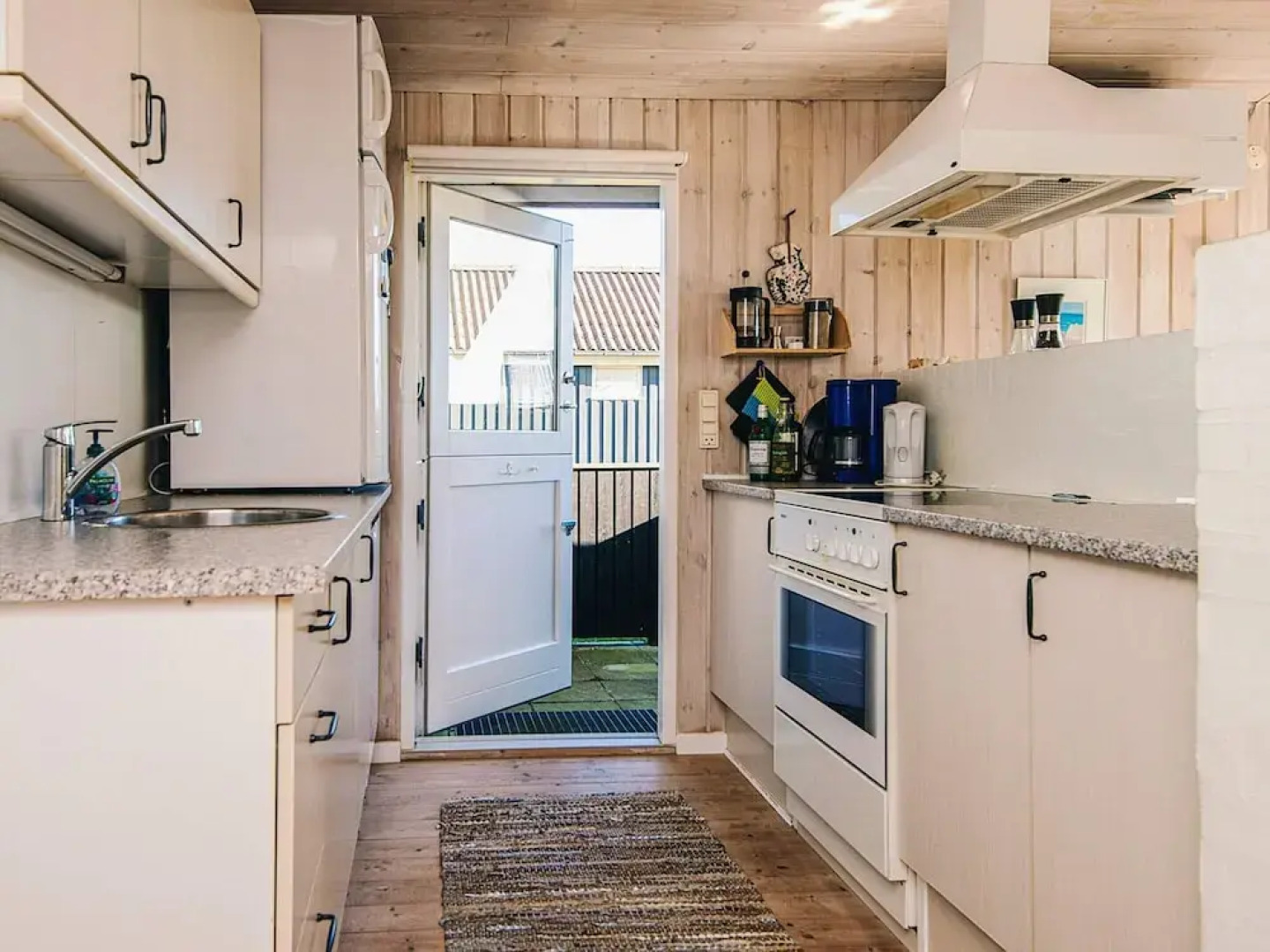 6 Person Holiday Home in Ronde-by Traum