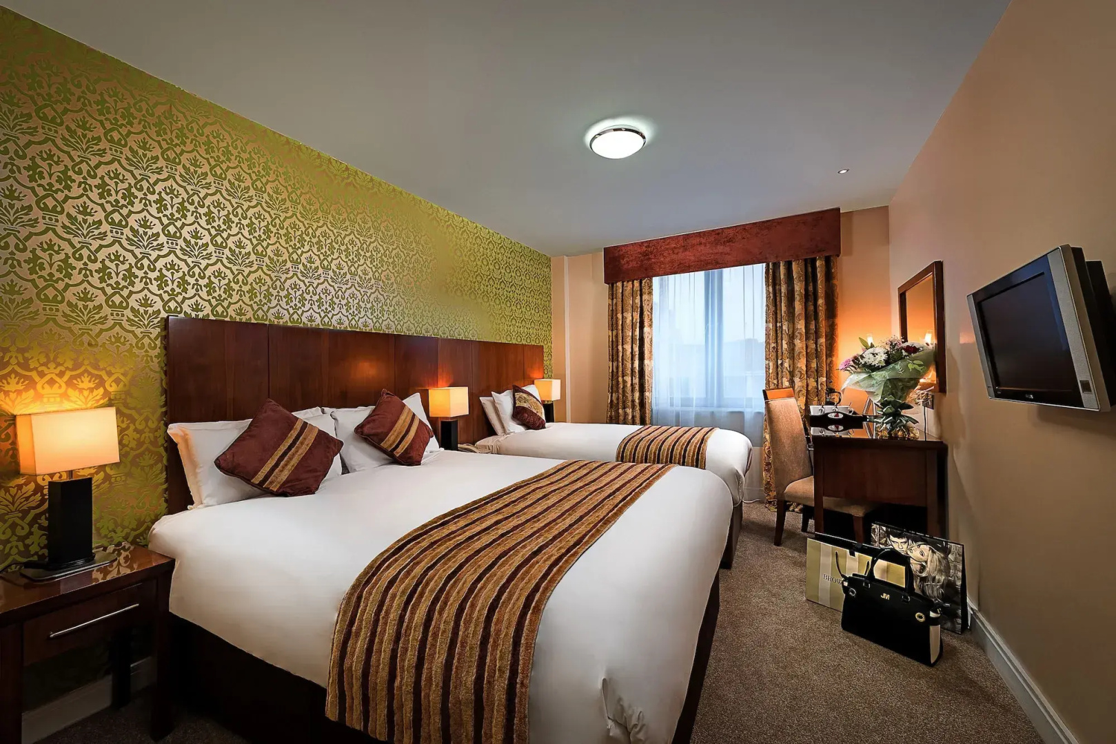 The George Limerick Hotel
