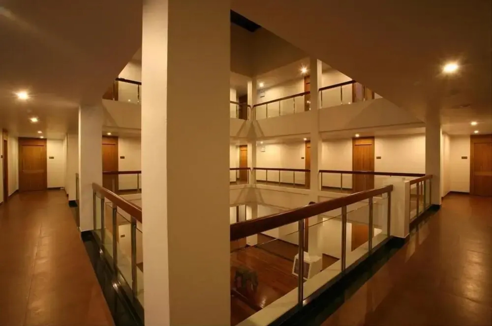 Baan Saikao Plaza Hotel & Service Apartment