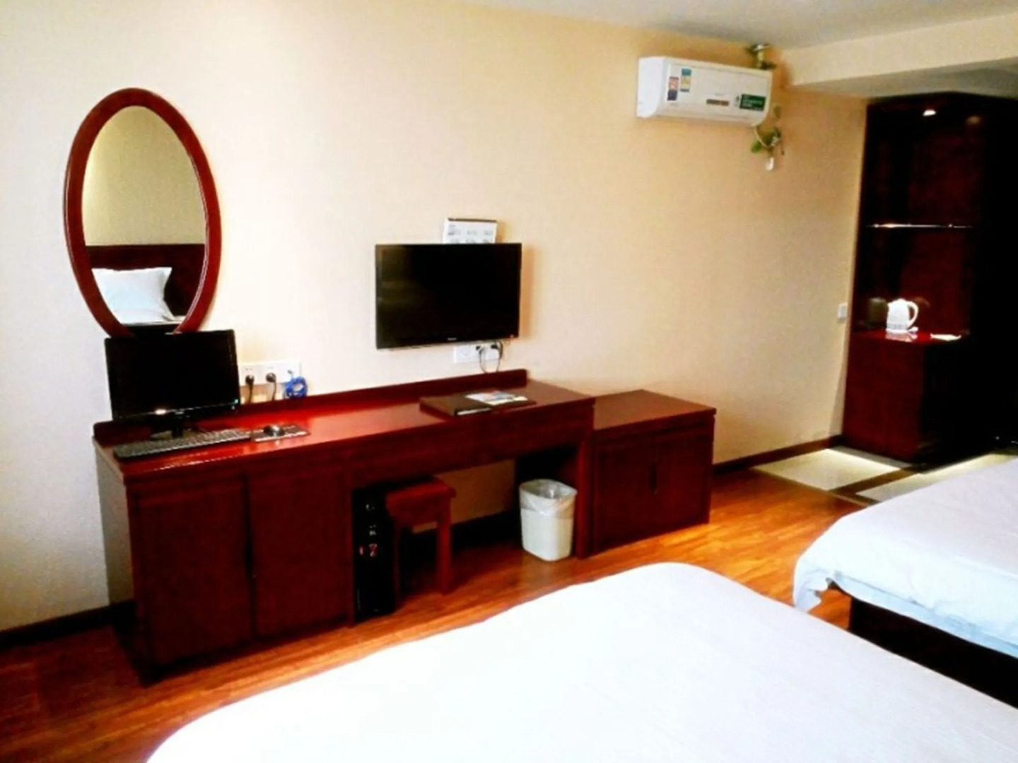 GreenTree Inn Chuzhou International Trade Market Express Hotel