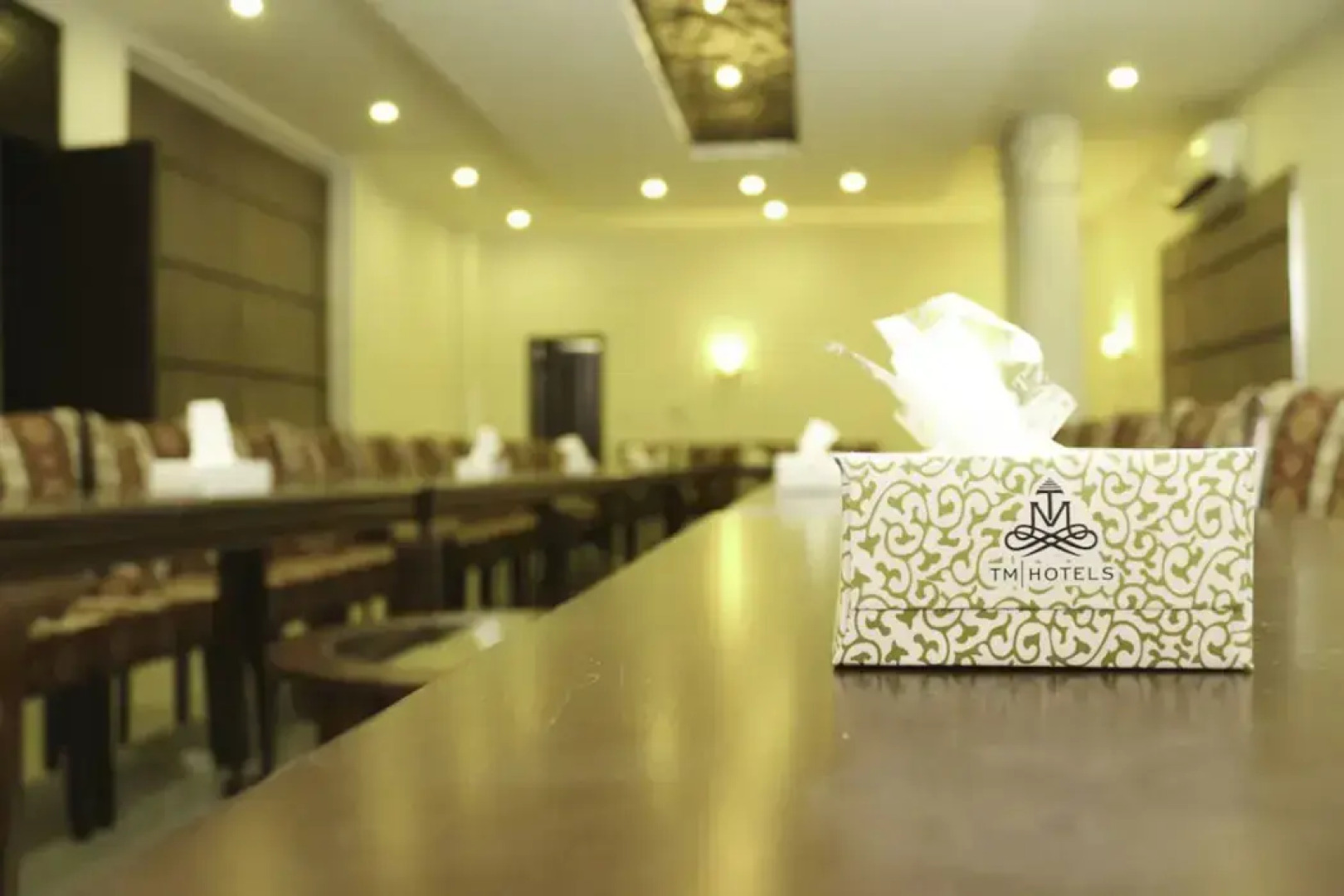 Shelton's Rezidor Swat