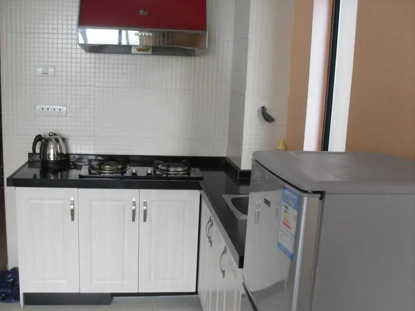 Guilin Li Show Short Rent Apartment