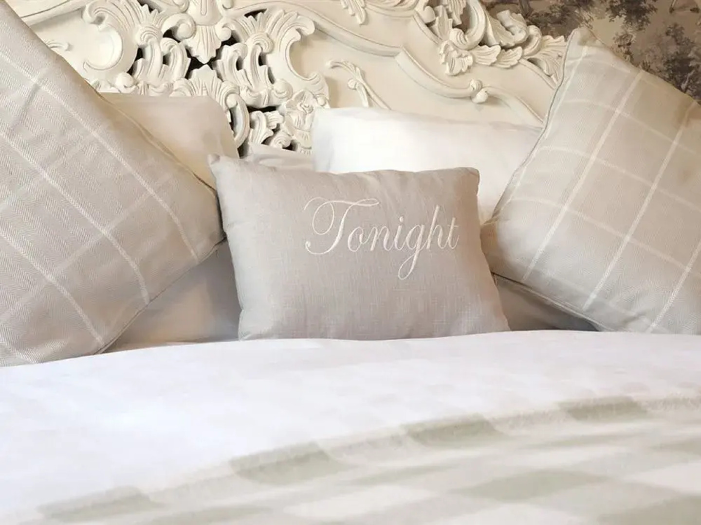 The Three Horse Shoes