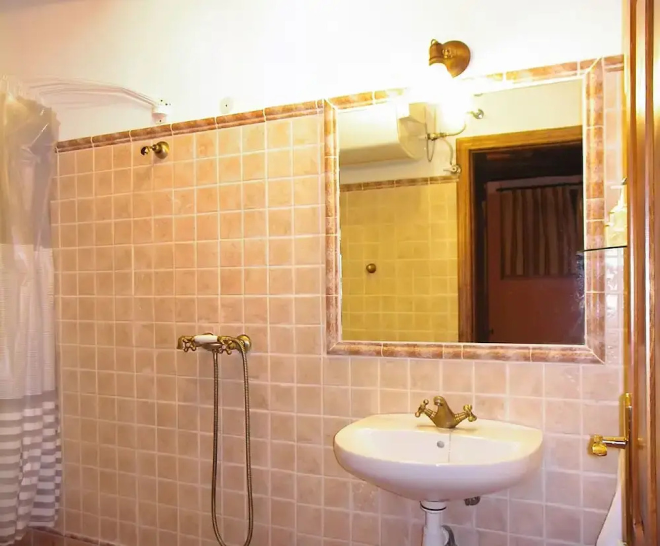 Apartamentos Turísticos Casalpujarra