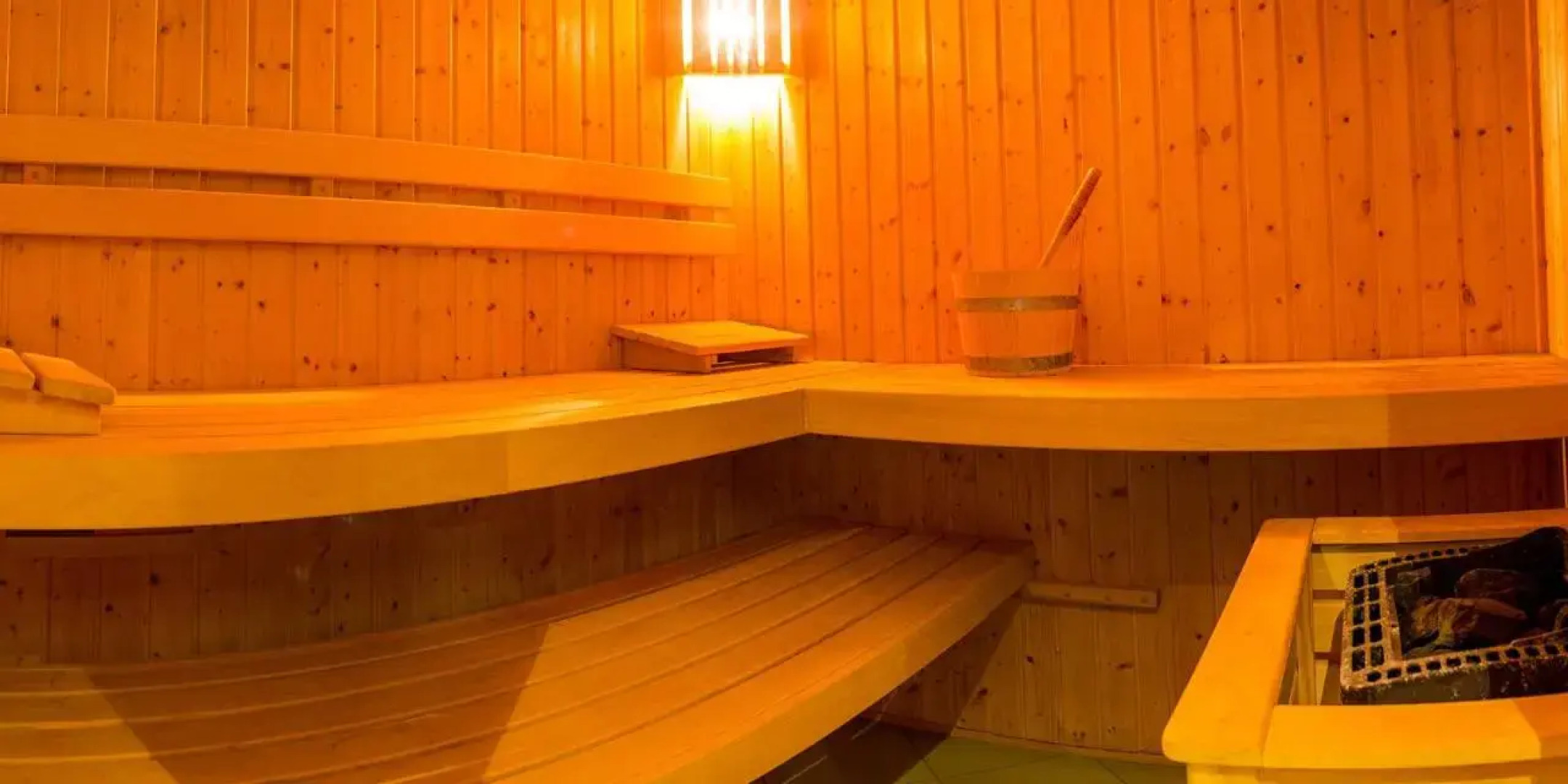 Welcoming Holiday Home With Private Garden, Heating, Parking