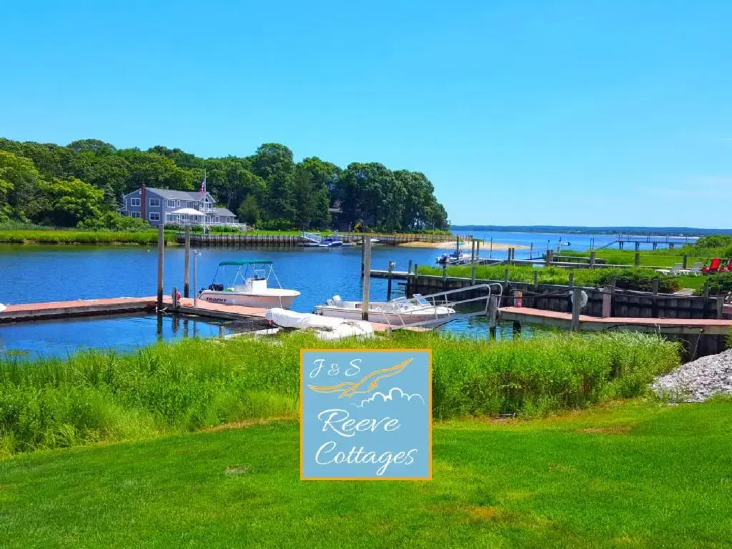 Premier Waterfront Cottage 2