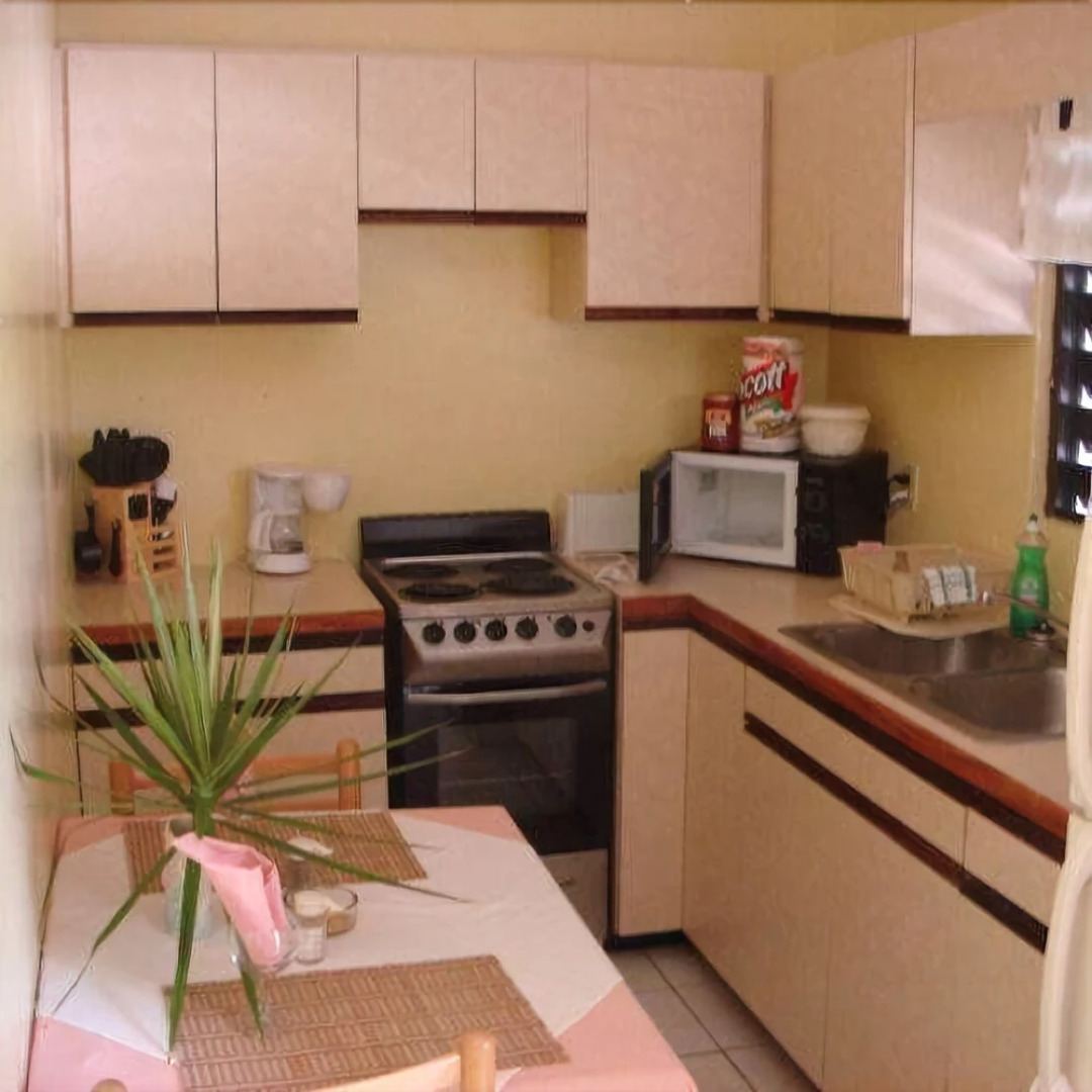 Allamanda Beach Club by RedAwning