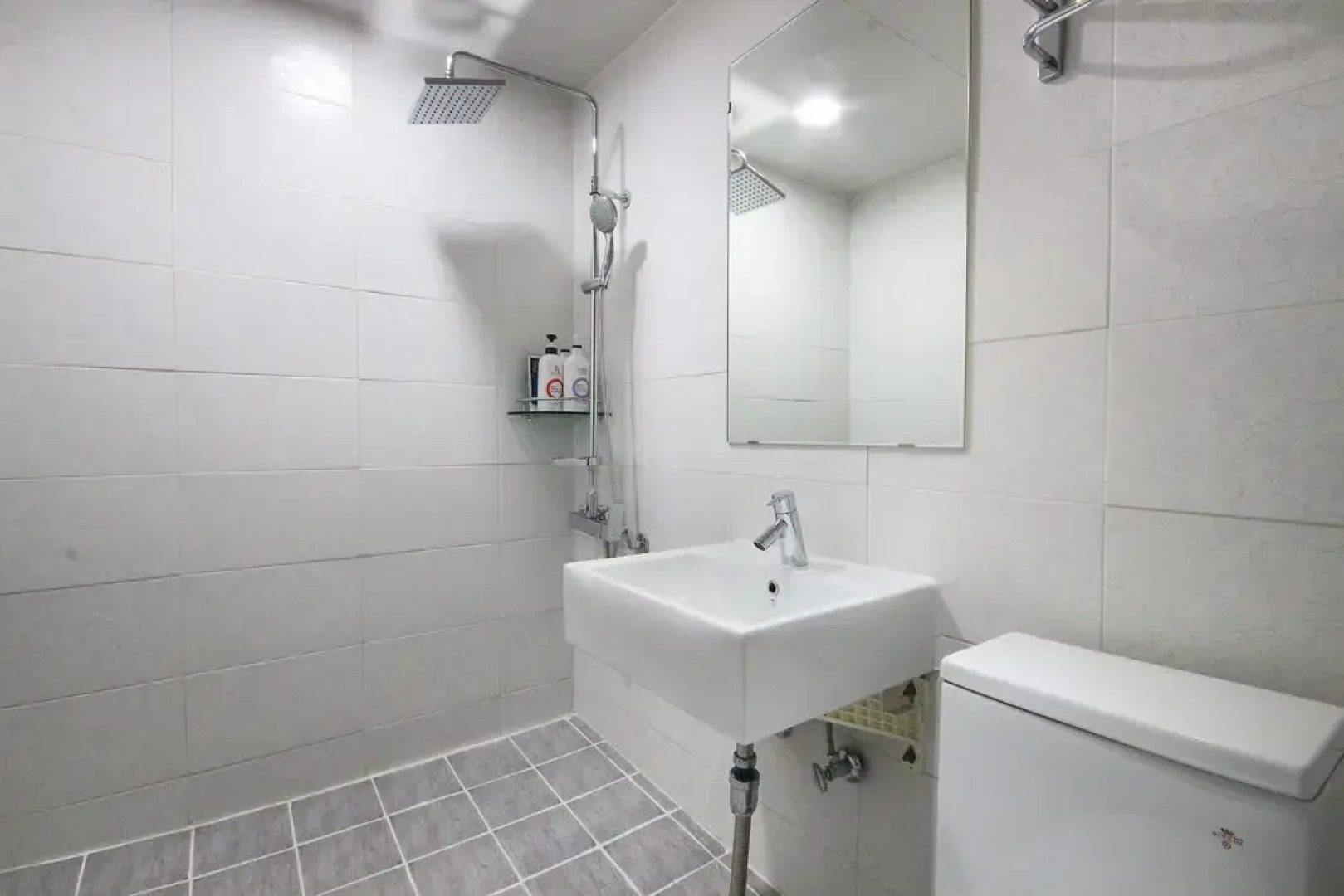 Yeongju Case Business Hotel