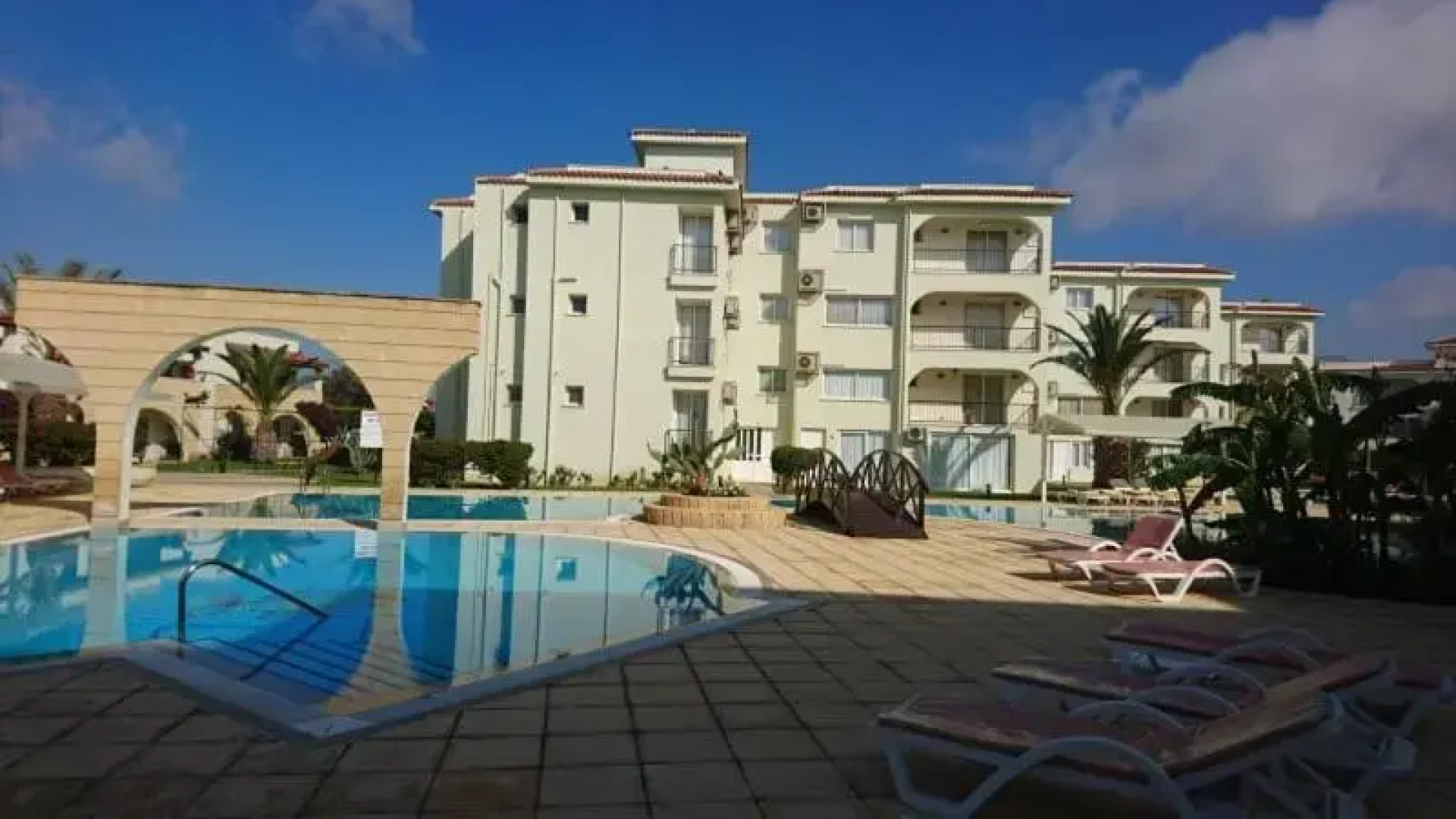 Impeccable 2 bed Penthouse