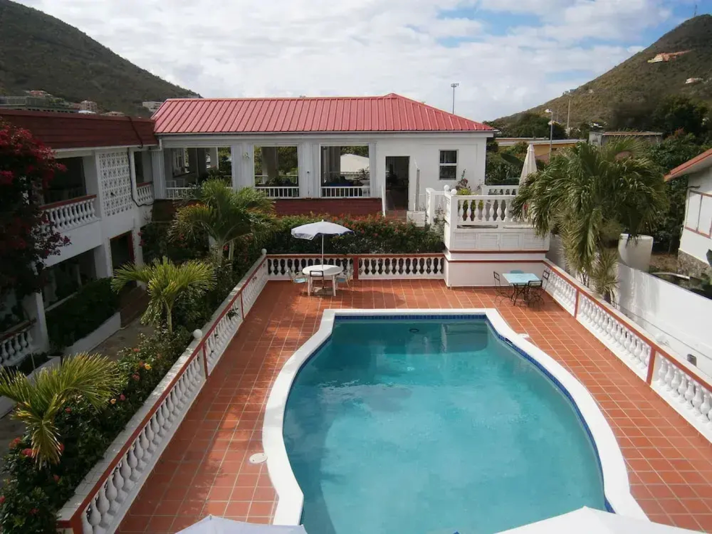 L'Esperance Hotel