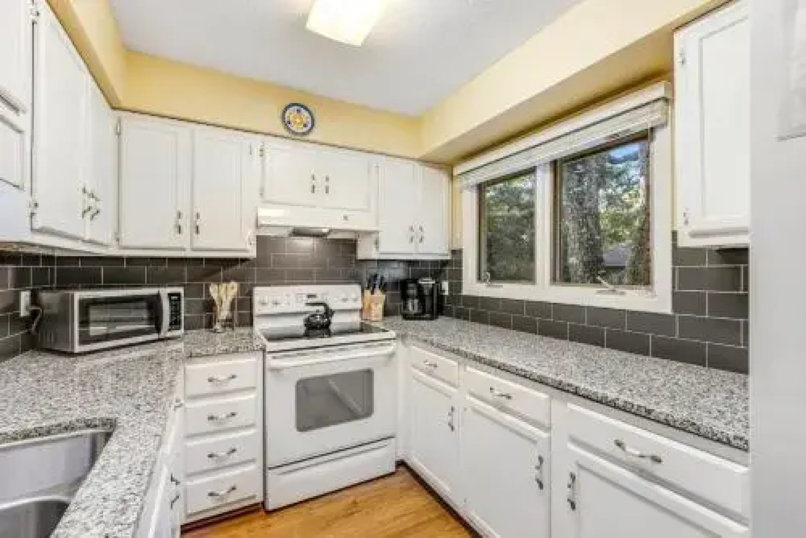 1157 Summerwind Cottage